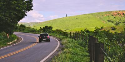 car countryside 