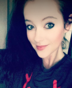 Picture of Ruth from RuthMakesMoney.com